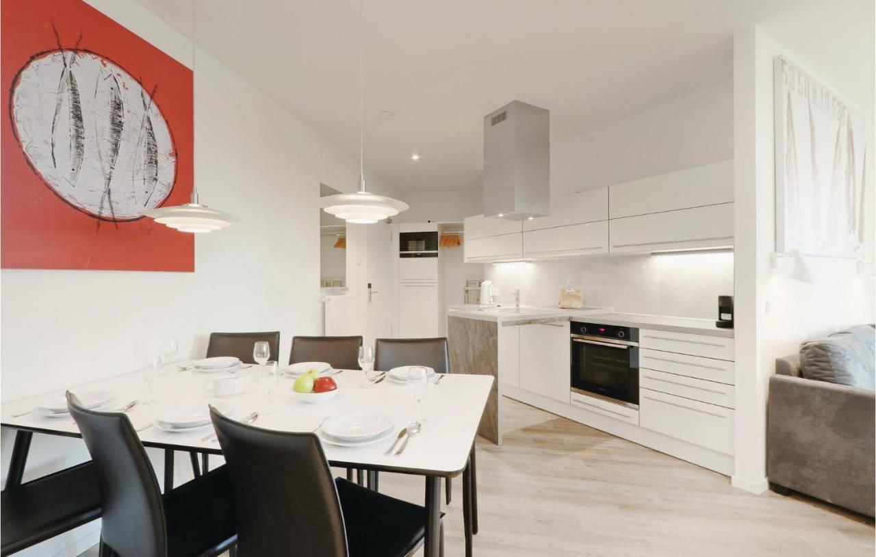Stunning Apartment In Luebeck Travemuende With Wifi Екстер'єр фото
